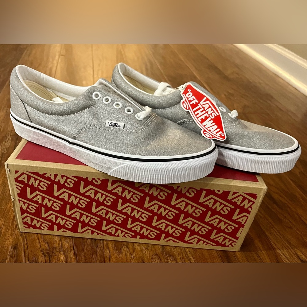 **BRAND NEW** Silver Era Vans Women’s size 9.5 Men’s size 8.0 Unisex